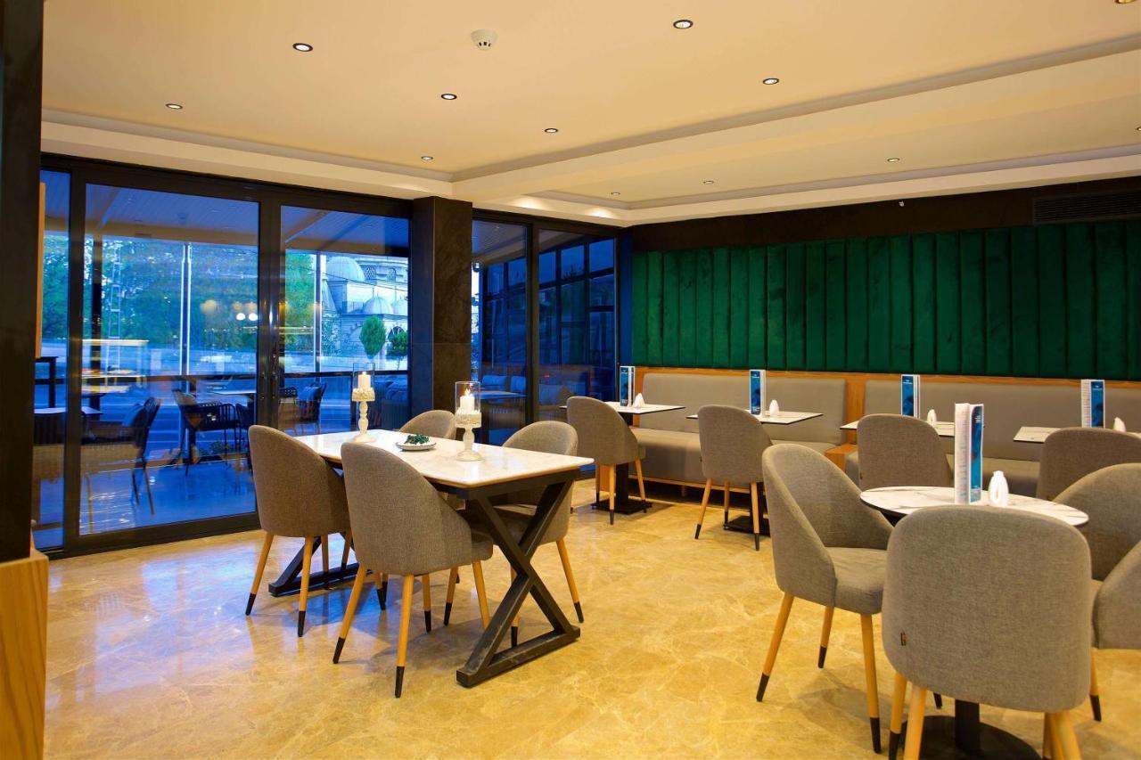 Days Inn By Wyndham Istanbul Arnavutkoy Zewnętrze zdjęcie