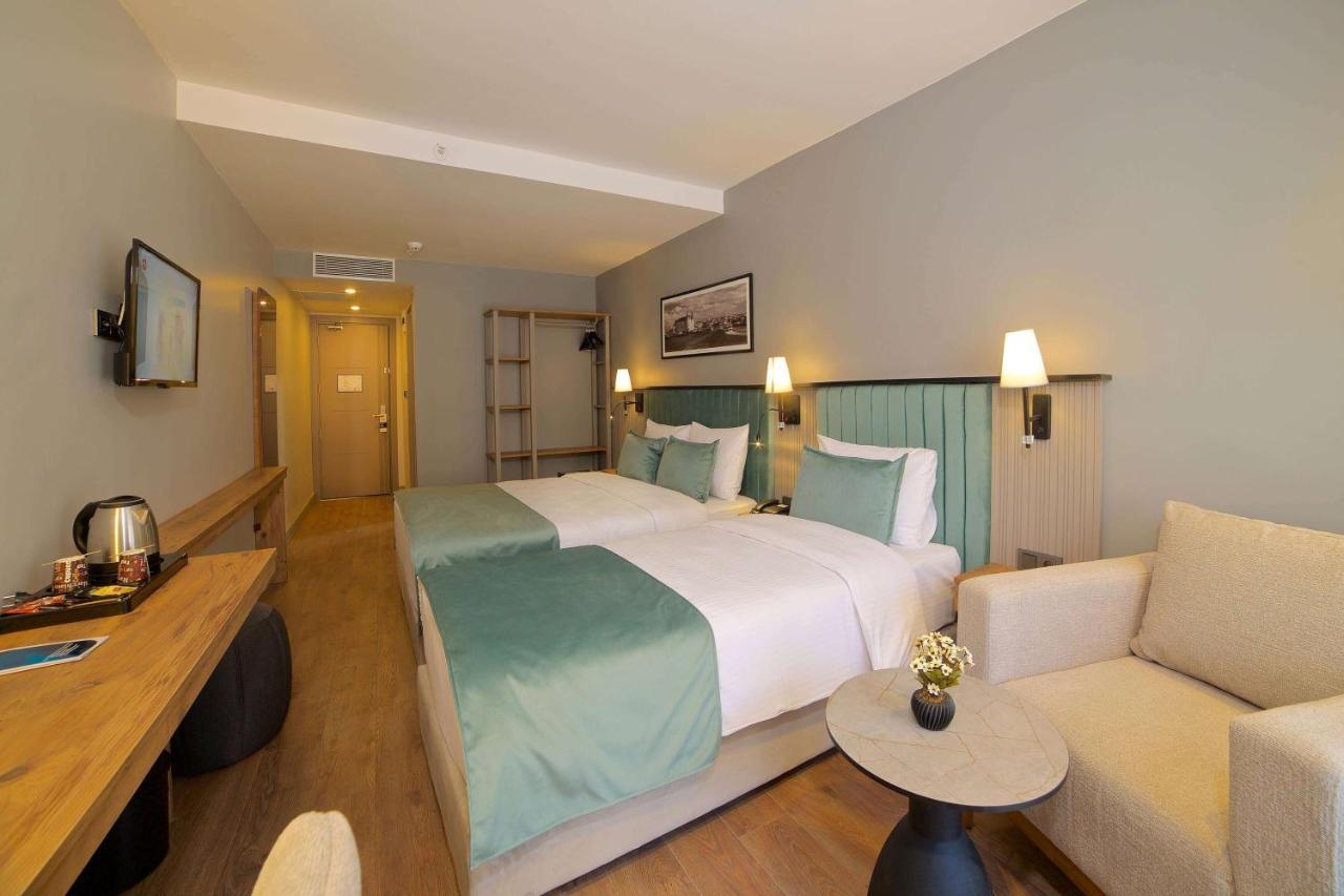Days Inn By Wyndham Istanbul Arnavutkoy Zewnętrze zdjęcie