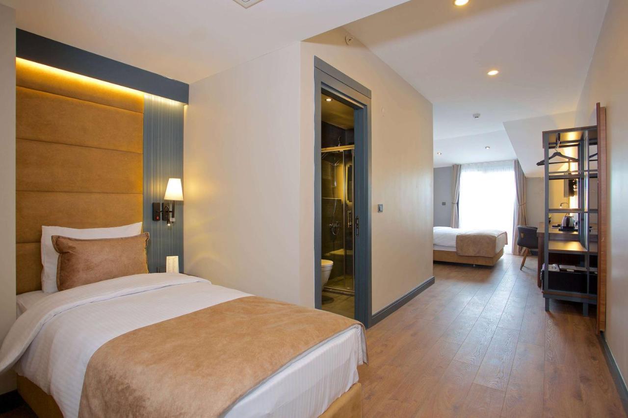 Days Inn By Wyndham Istanbul Arnavutkoy Zewnętrze zdjęcie